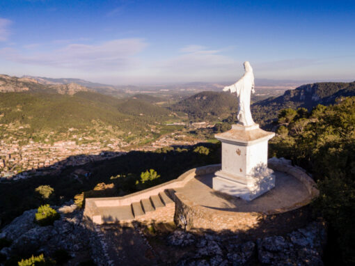 Hike: Cor de Jesus and monastery Ermita de Maristella