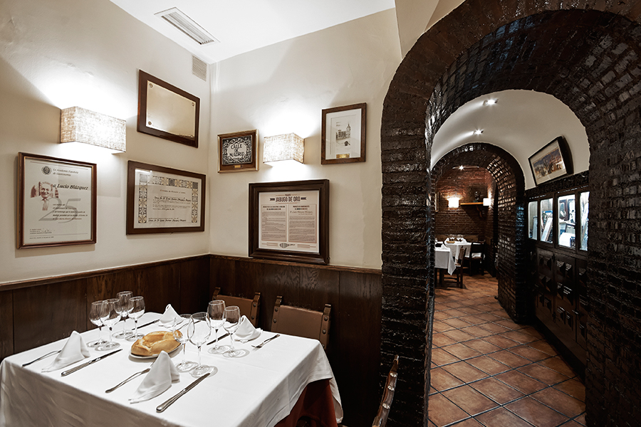 Casa Lucio