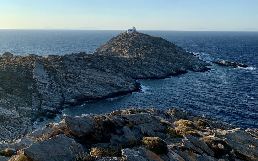 PAROS | Hike Monastiri – Korakas Cape Lighthouse