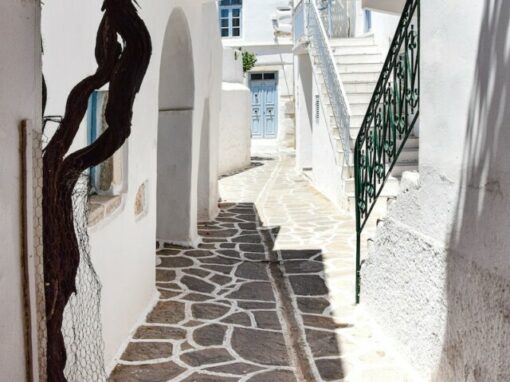 PAROS | Town of Naousa